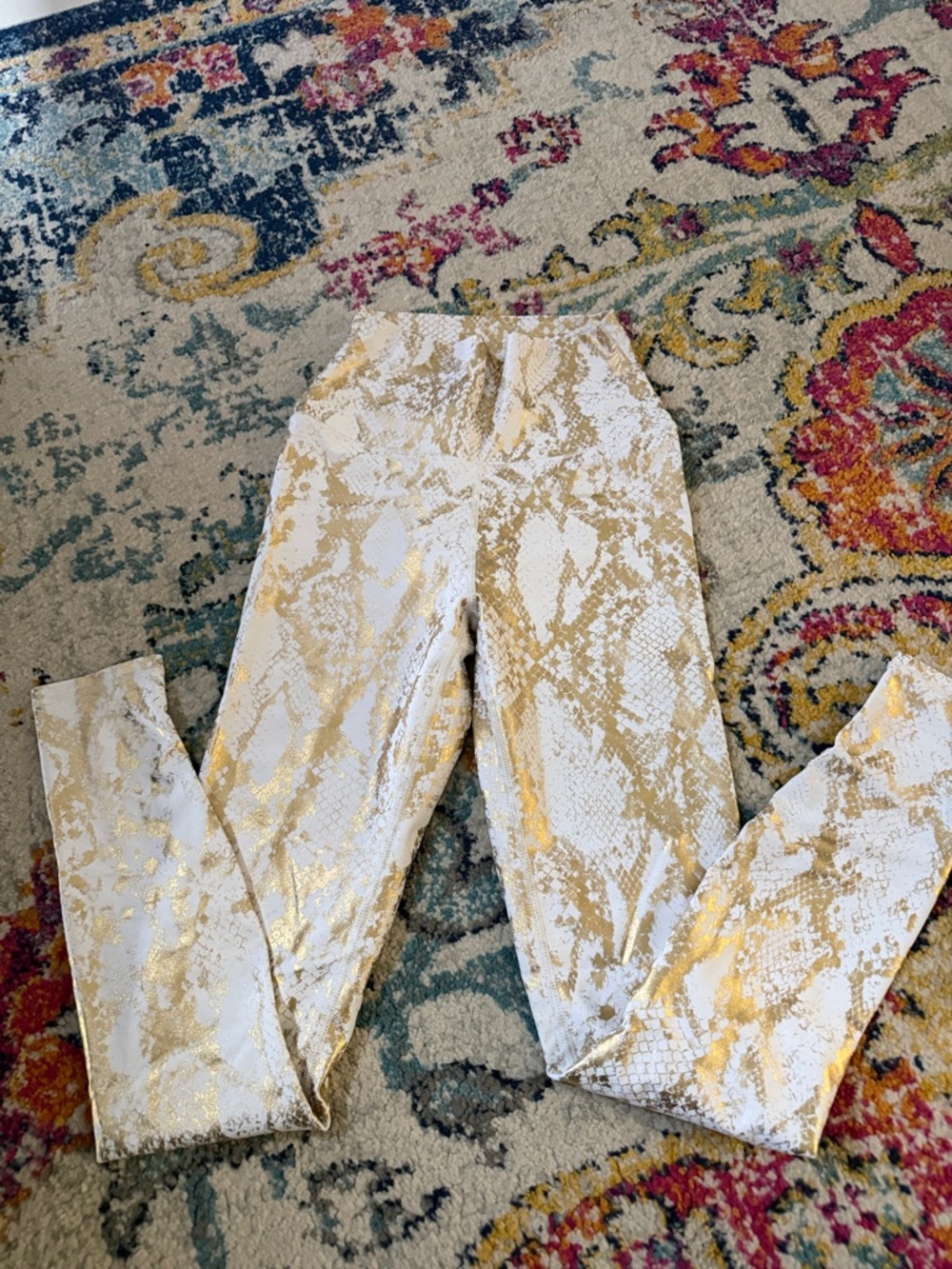 Carbon38 White and Gold Snake-Print Leggings